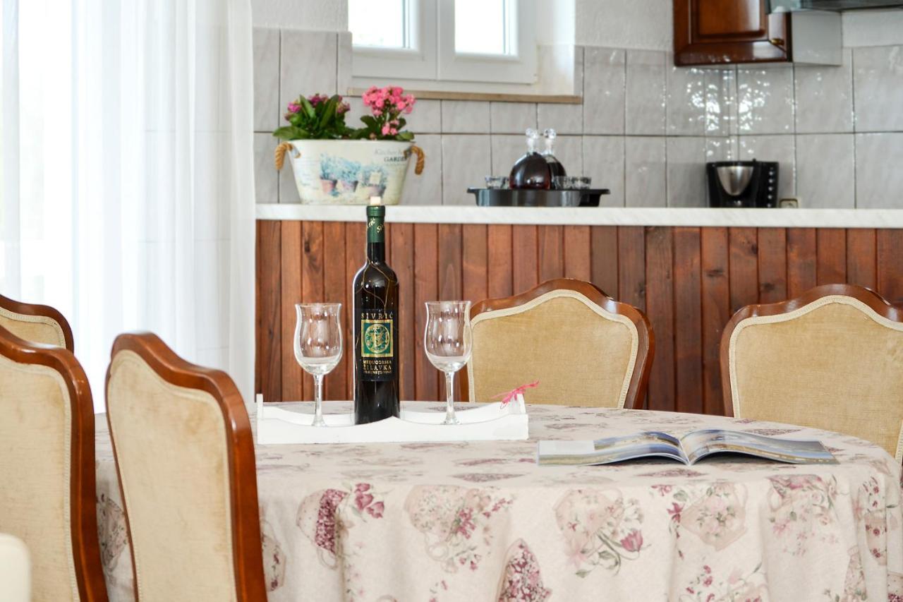 Apartment Una Сегет-Враница Экстерьер фото
